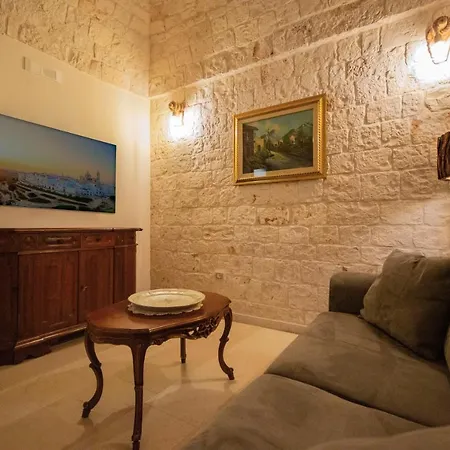 Holiday home Stone House *